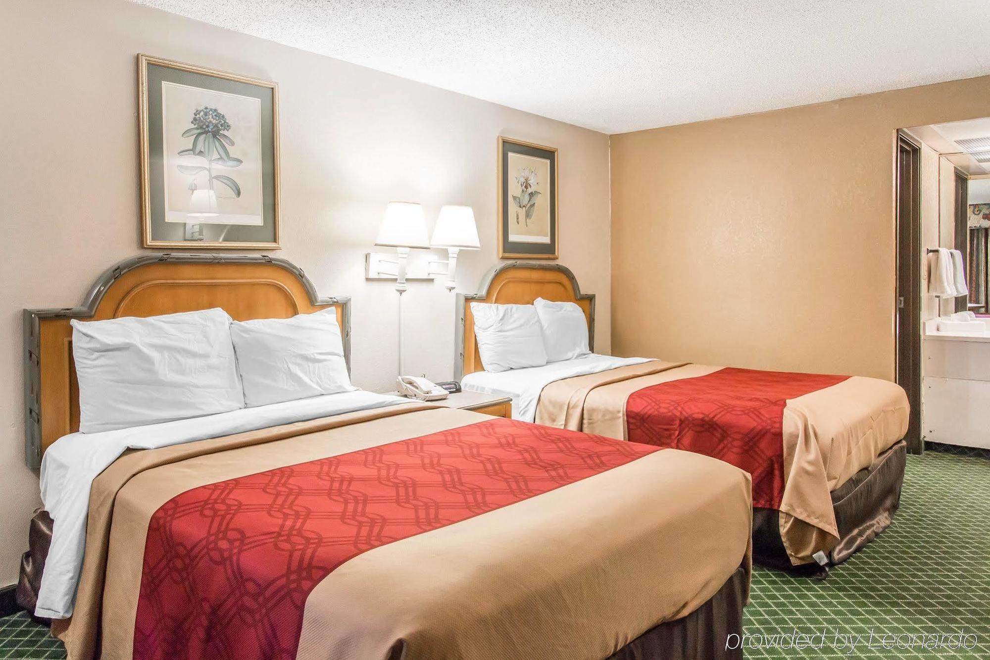 Econo Lodge Pooler - Savannah I-95 Exterior foto